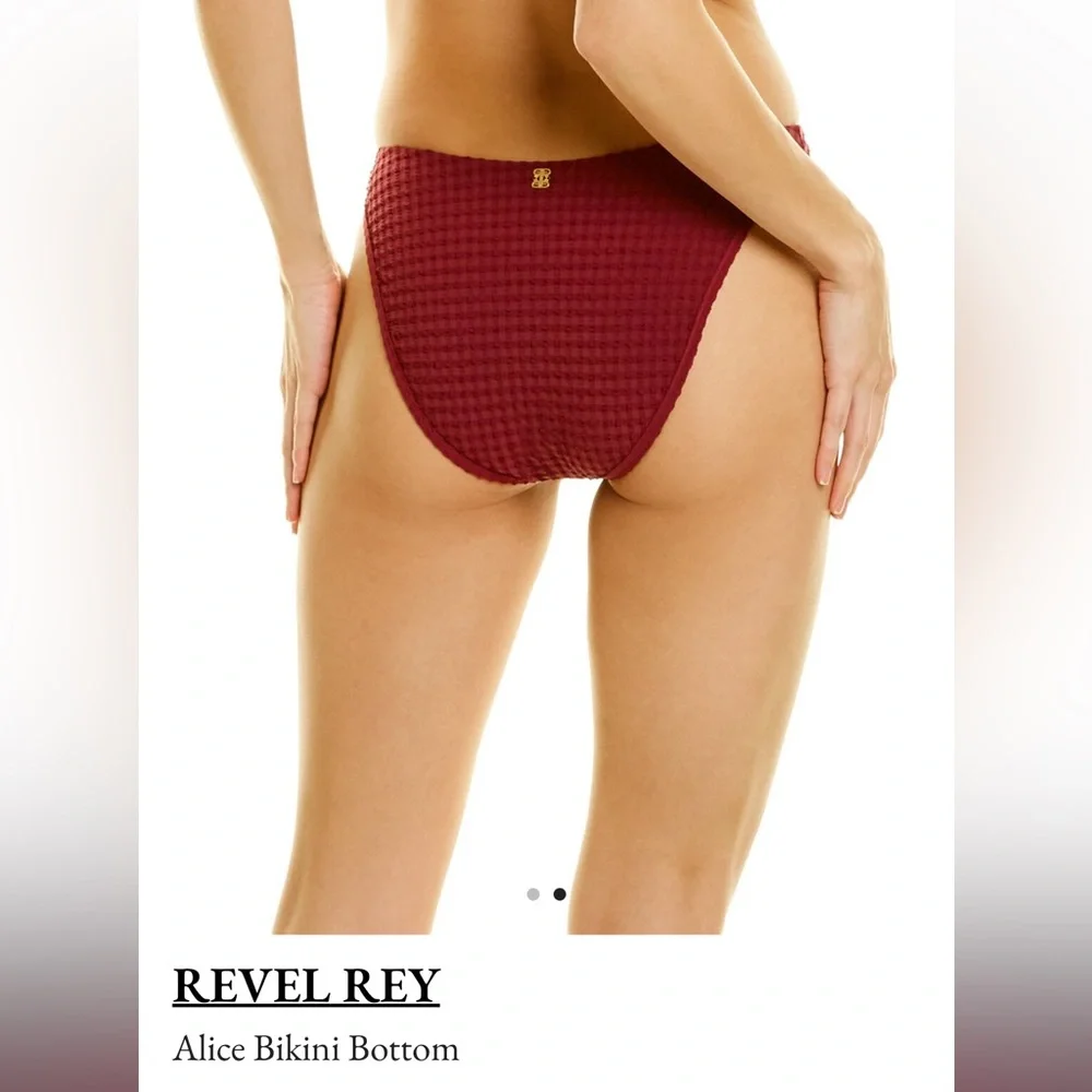 Revel Rey Bikini, balconette top & classic bottom - Picture 3 of 9